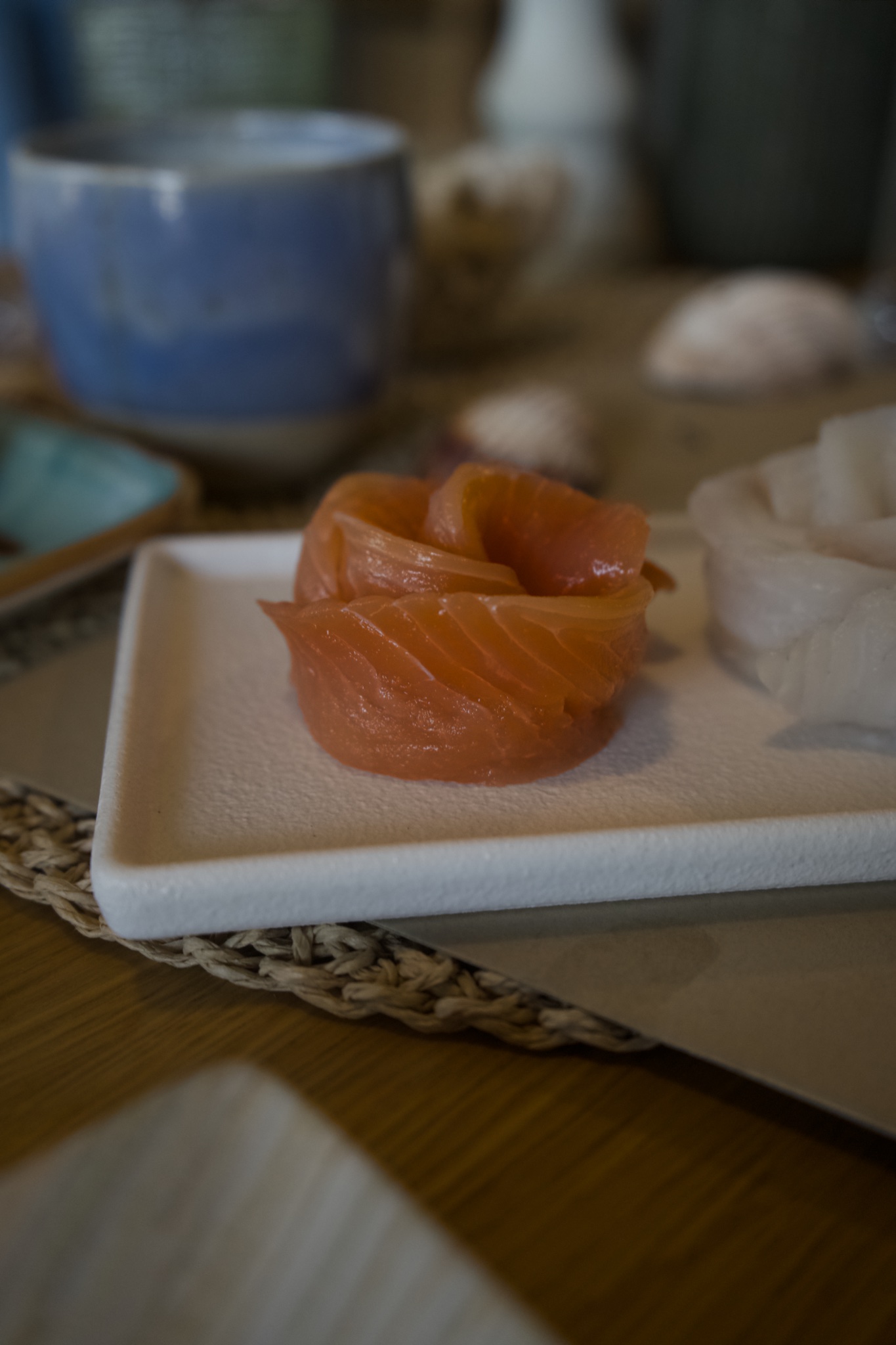 SUME salmon sashimi